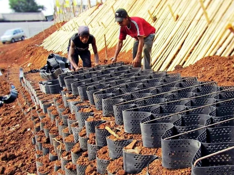MASW e VS30 em Blumenau: Mapeamento de Ondas de Cisalhamento para Fundações Resilientes